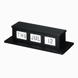 Self-Storing Counter Calendar - Double Face - Black/White/Black